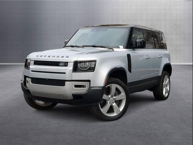 2024 Land Rover Defender SE