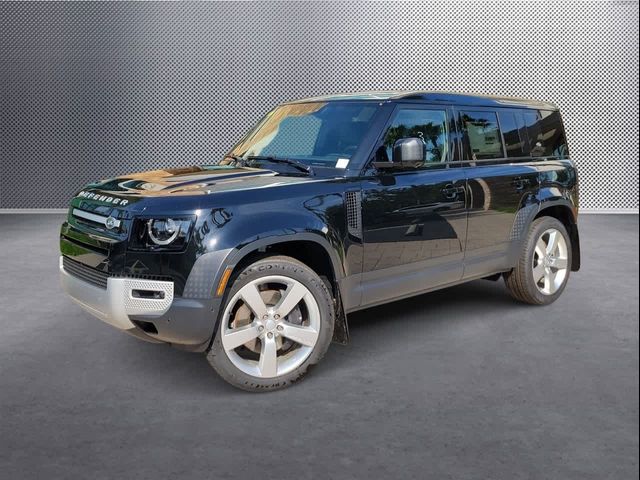 2024 Land Rover Defender SE