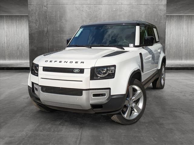 2024 Land Rover Defender SE