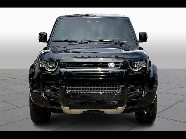 2024 Land Rover Defender V8