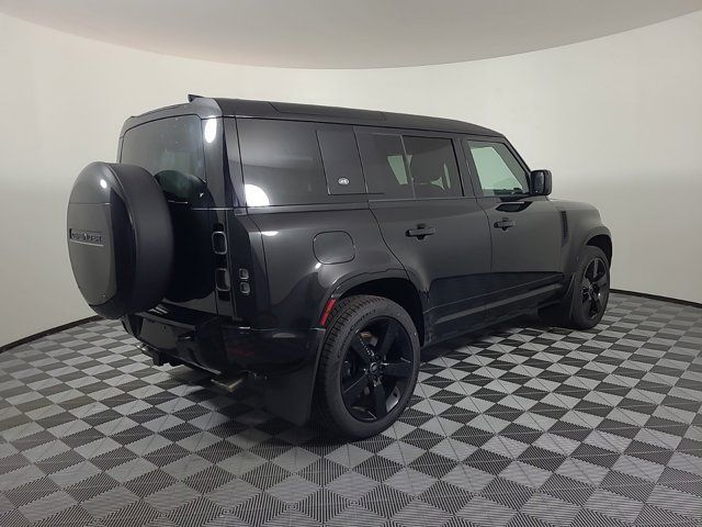 2024 Land Rover Defender V8