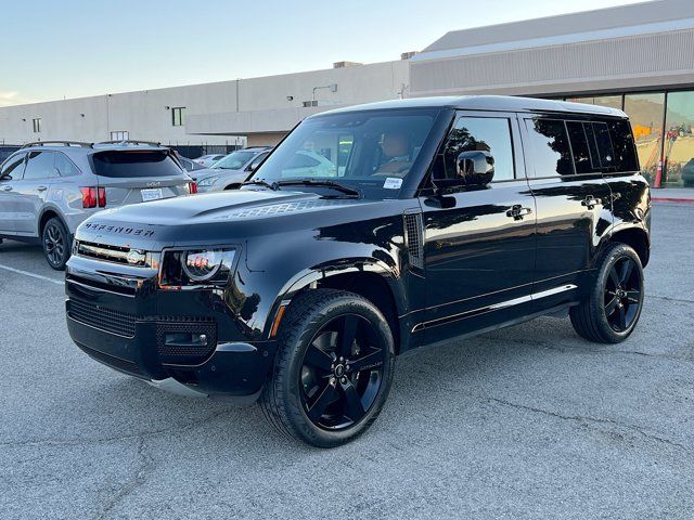 2024 Land Rover Defender V8