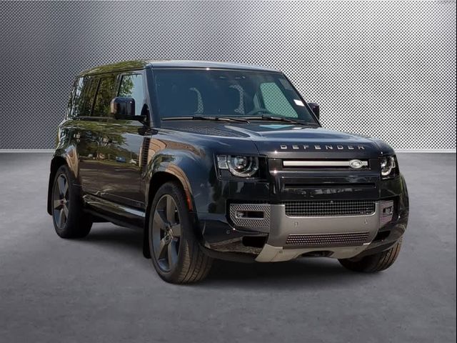 2024 Land Rover Defender V8