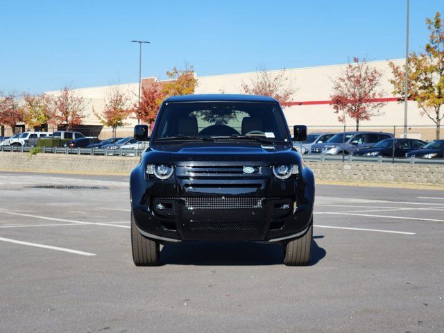 2024 Land Rover Defender V8