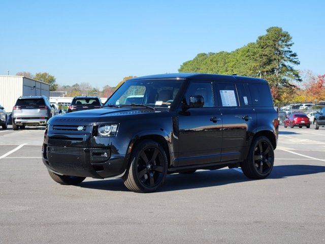 2024 Land Rover Defender V8