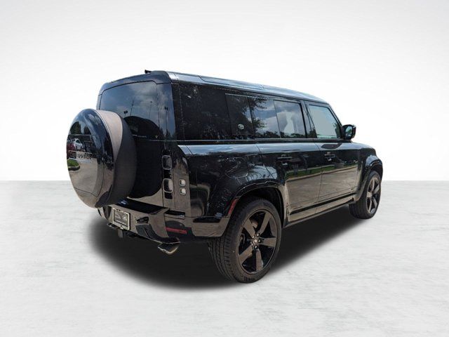 2024 Land Rover Defender V8