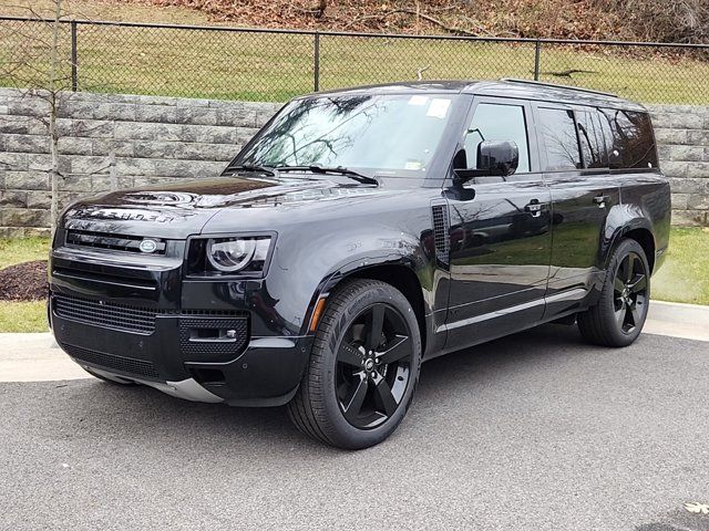 2024 Land Rover Defender V8