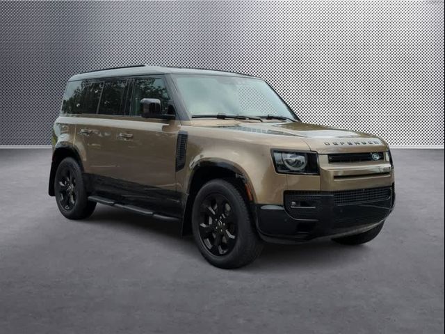 2024 Land Rover Defender X-Dynamic SE