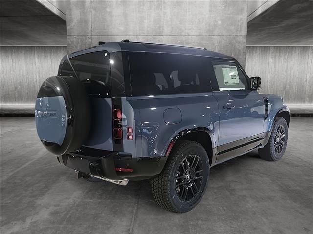 2024 Land Rover Defender X-Dynamic SE