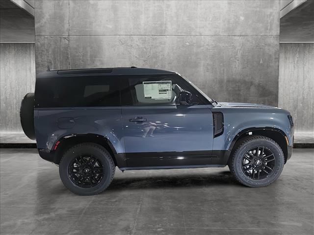 2024 Land Rover Defender X-Dynamic SE