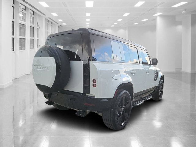 2024 Land Rover Defender X-Dynamic SE