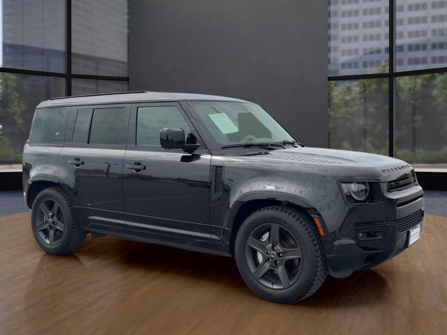 2024 Land Rover Defender X-Dynamic SE