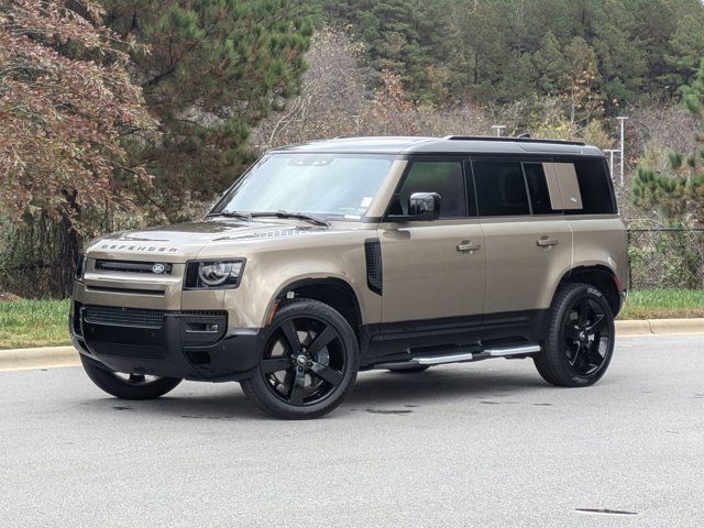 2024 Land Rover Defender X-Dynamic SE