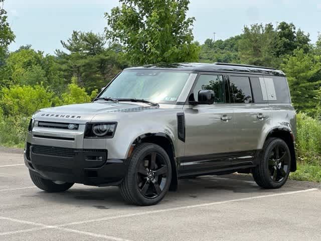 2024 Land Rover Defender X-Dynamic SE