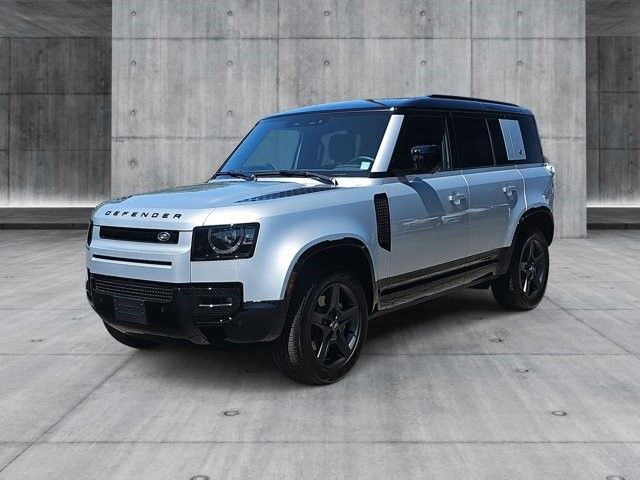 2024 Land Rover Defender X-Dynamic SE