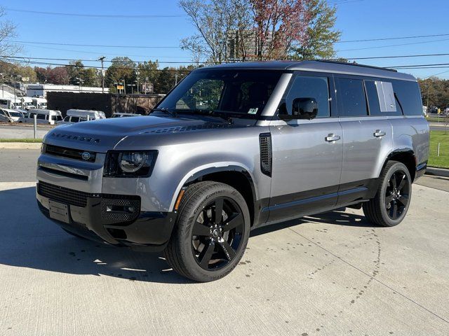 2024 Land Rover Defender X-Dynamic SE