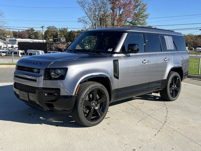 2024 Land Rover Defender X-Dynamic SE