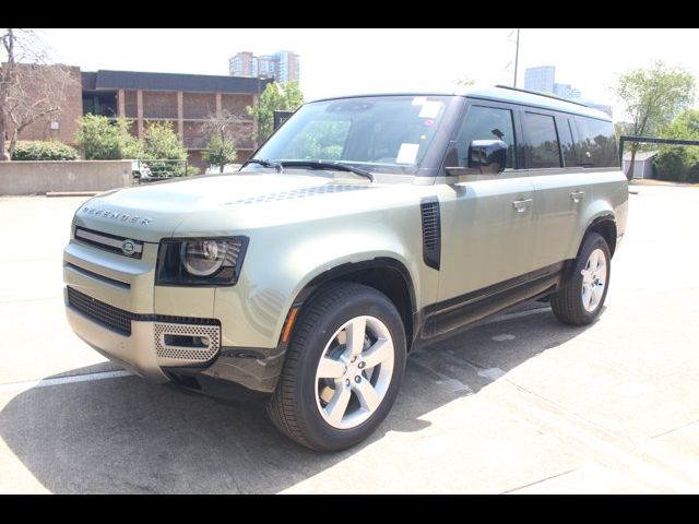 2024 Land Rover Defender X-Dynamic SE