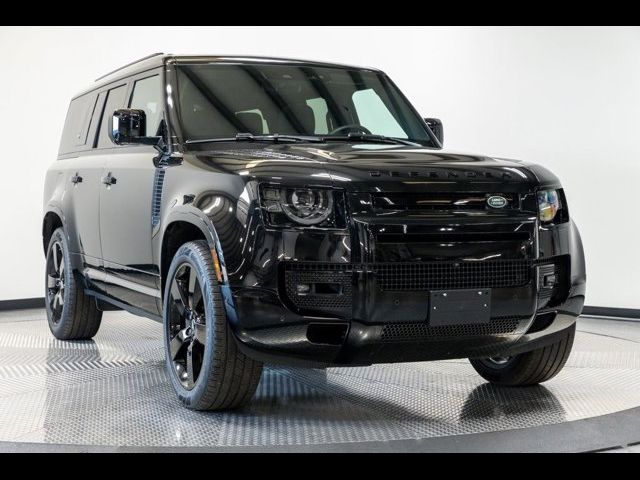 2024 Land Rover Defender X-Dynamic SE