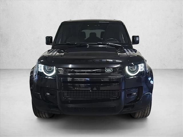2024 Land Rover Defender X-Dynamic SE