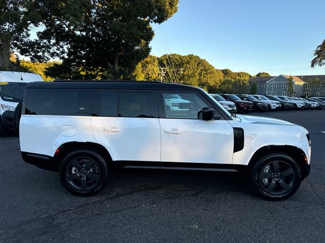 2024 Land Rover Defender X-Dynamic SE