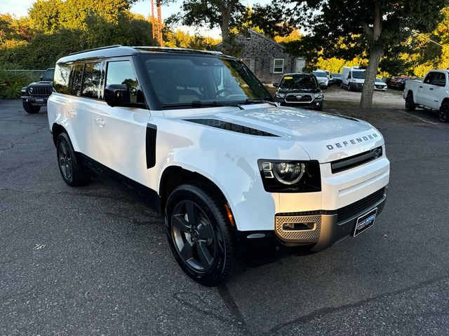 2024 Land Rover Defender X-Dynamic SE