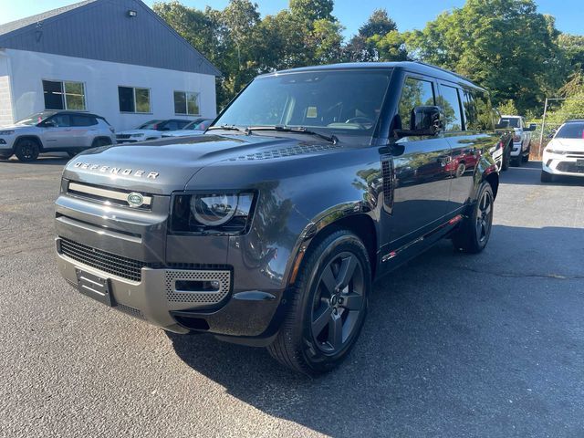 2024 Land Rover Defender X-Dynamic SE