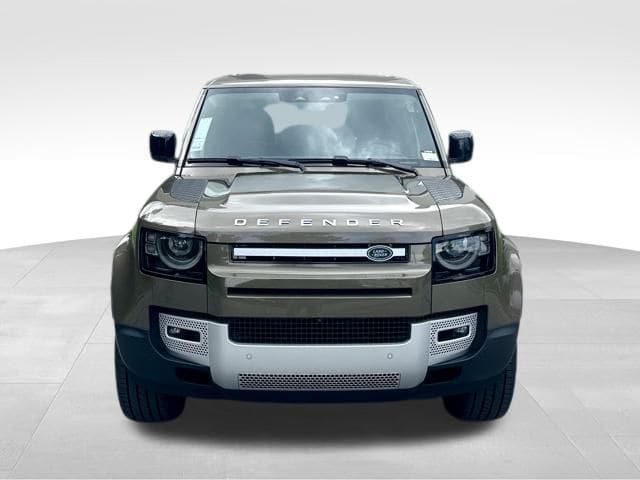 2024 Land Rover Defender S