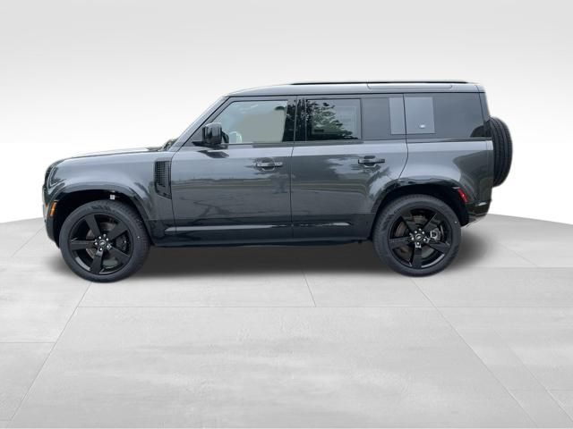 2024 Land Rover Defender X-Dynamic SE