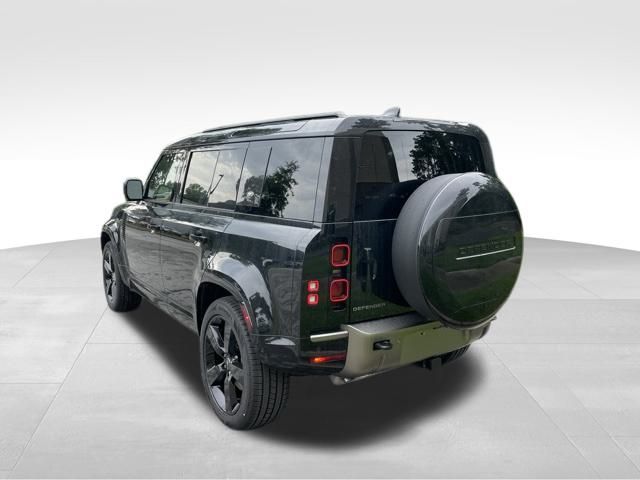 2024 Land Rover Defender X-Dynamic SE