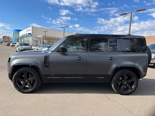 2024 Land Rover Defender Carpathian Edition