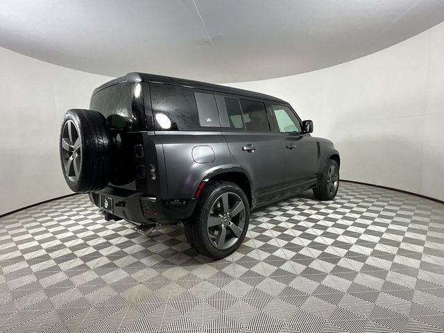 2024 Land Rover Defender Carpathian Edition