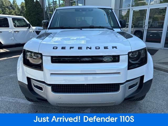 2024 Land Rover Defender S