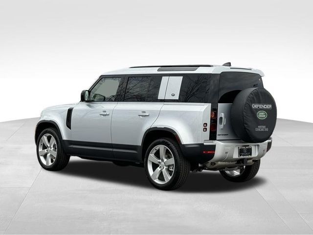 2024 Land Rover Defender S