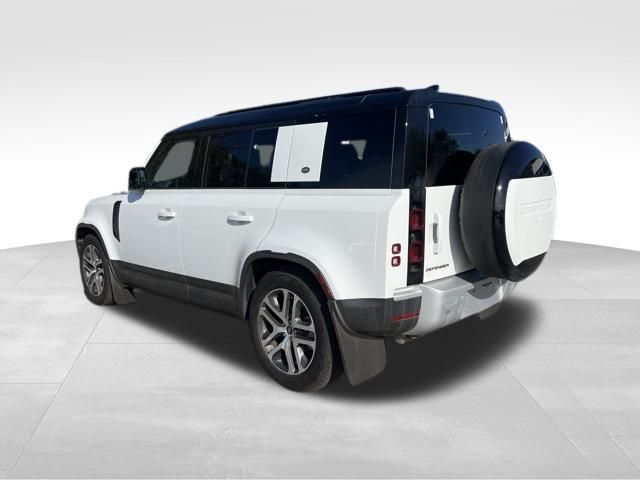 2024 Land Rover Defender S