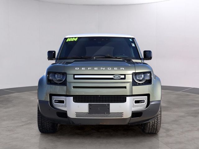 2024 Land Rover Defender SE