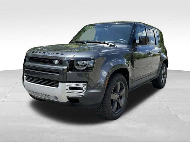 2024 Land Rover Defender SE