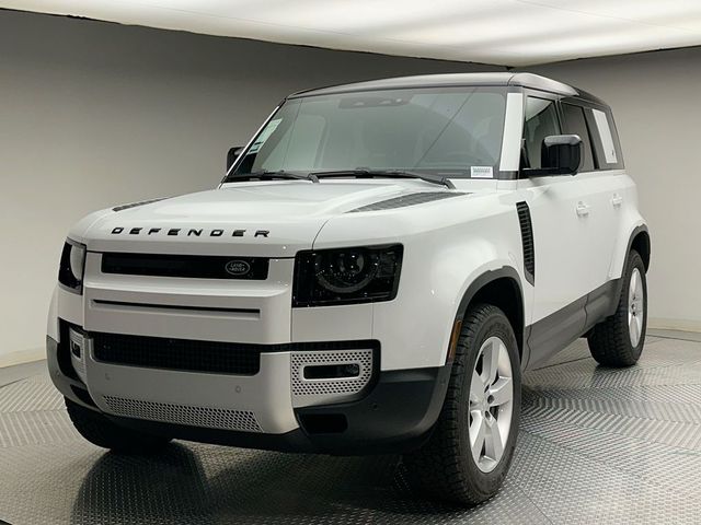 2024 Land Rover Defender SE