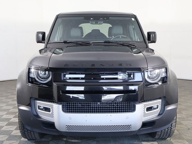 2024 Land Rover Defender SE