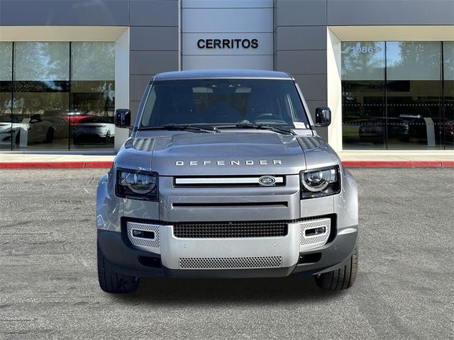 2024 Land Rover Defender SE