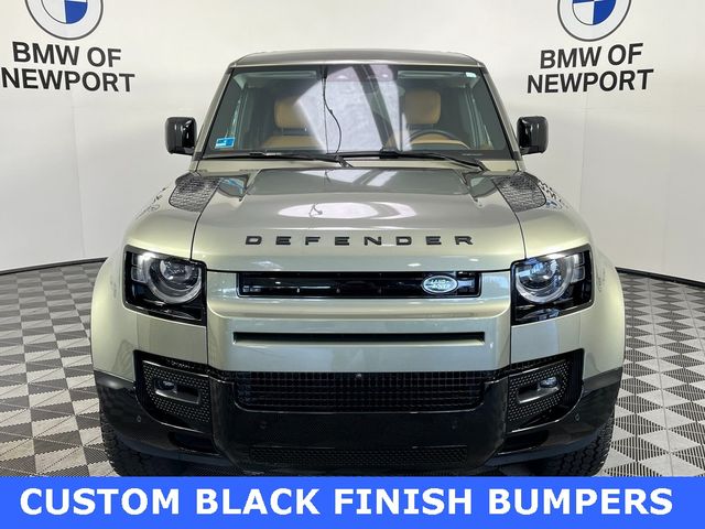2024 Land Rover Defender SE
