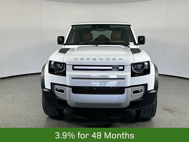 2024 Land Rover Defender SE