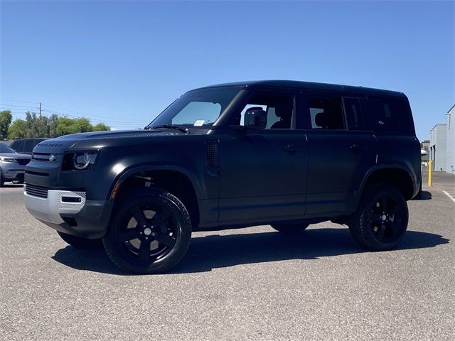 2024 Land Rover Defender SE