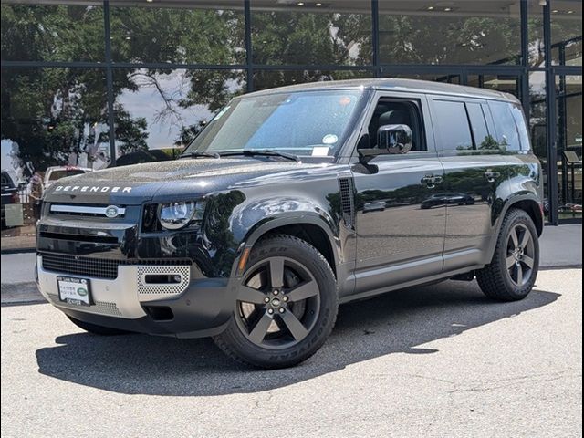 2024 Land Rover Defender SE