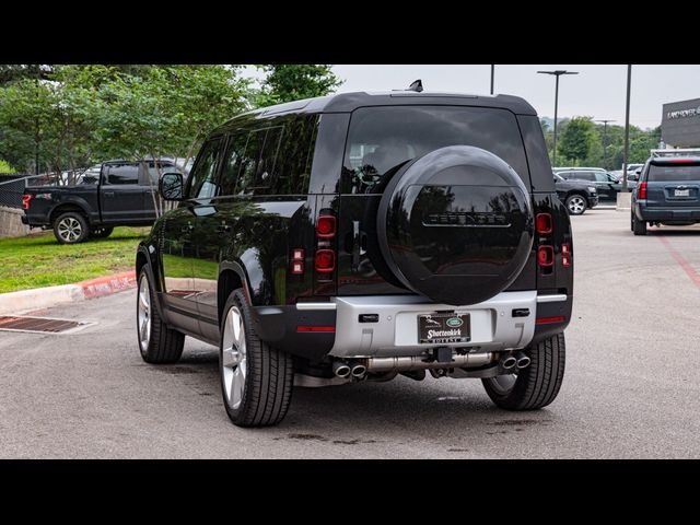 2024 Land Rover Defender SE