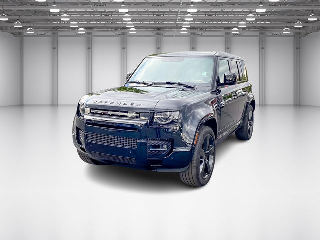 2024 Land Rover Defender V8