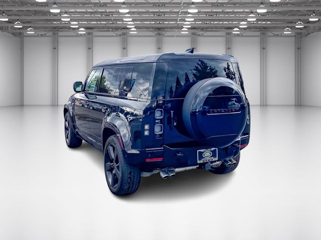 2024 Land Rover Defender V8