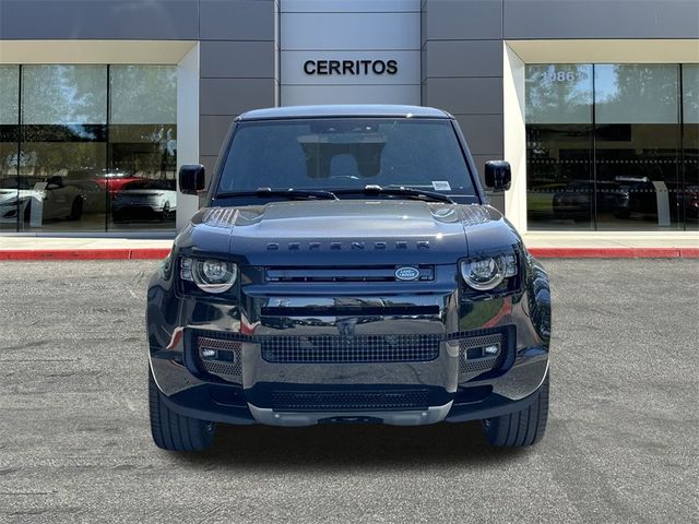 2024 Land Rover Defender V8