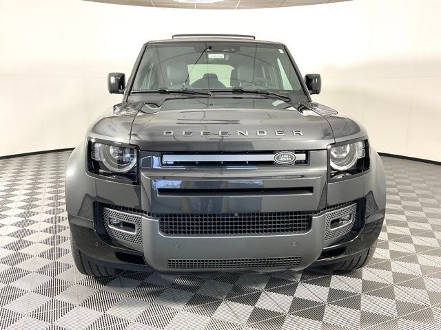 2024 Land Rover Defender V8