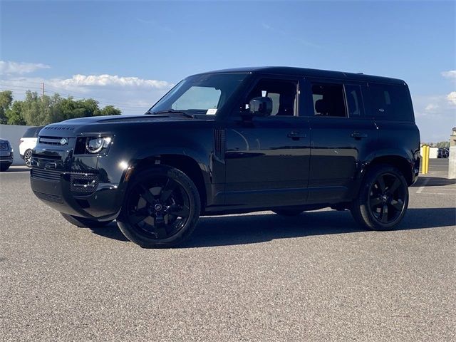 2024 Land Rover Defender V8